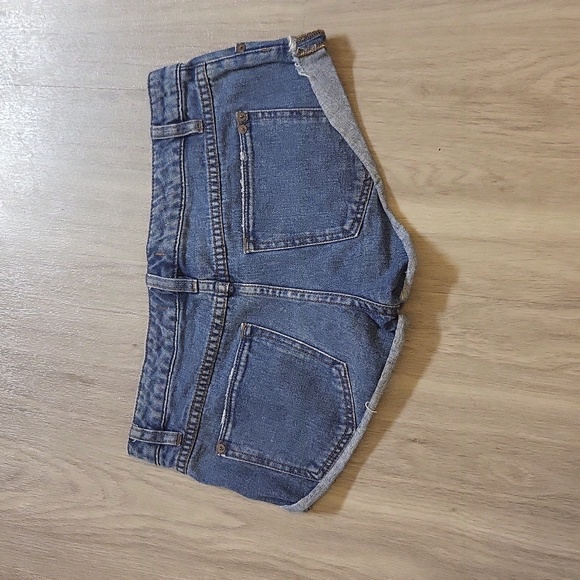 Free people - Picture 5 of 5